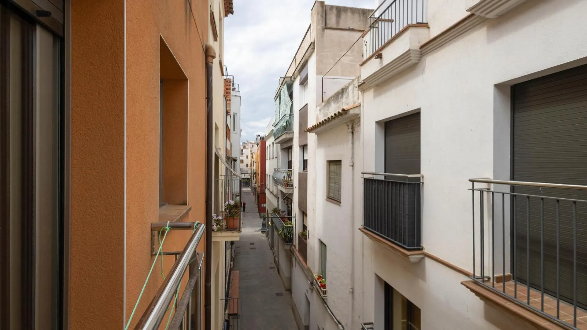 Hauzify I Apartaments Bellaire Blanes Daire